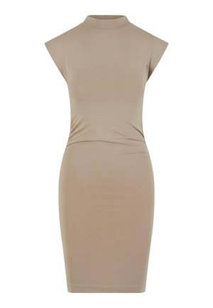 Bézs testhez simuló ruha magas nyakkal és rövid vállpántos ujjakkal. Sima, rugalmas anyag, derékrészen redőzött textúrával.