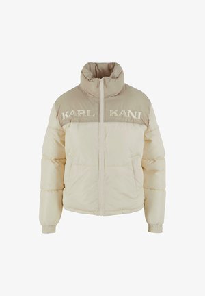 Puffer jakna u krem boji s bež akcentima. Visoki ovratnik, prednje zatvaranje na zip, i izvezeni logo "KARL KANI" preko grudnog dijela. Teksturirana tkanina.