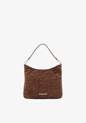 Sac bandoulière matelassé marron avec motif géométrique et bandoulière amovible, présentant une petite plaque logo argentée au centre avant.