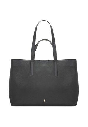 Czarna torebka typu tote ze skóry z ziarnistą fakturą, wyposażona w dwa długie uchwyty oraz małe złote logo blisko dolnego środka, na białym tle.