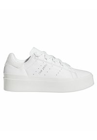 Vita sneakers med ovandel i slät läder, snörning, rund tå, upphöjd plattformssula och perforerad detalj för ventilation.