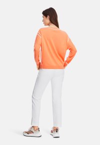 Marc Cain Strickpullover - bright peach