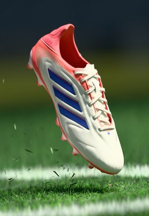COPA PURE III LEAGUE FG/MG - Scarpe da calcio per terreni duri - off white/lucid blue/signal coral
