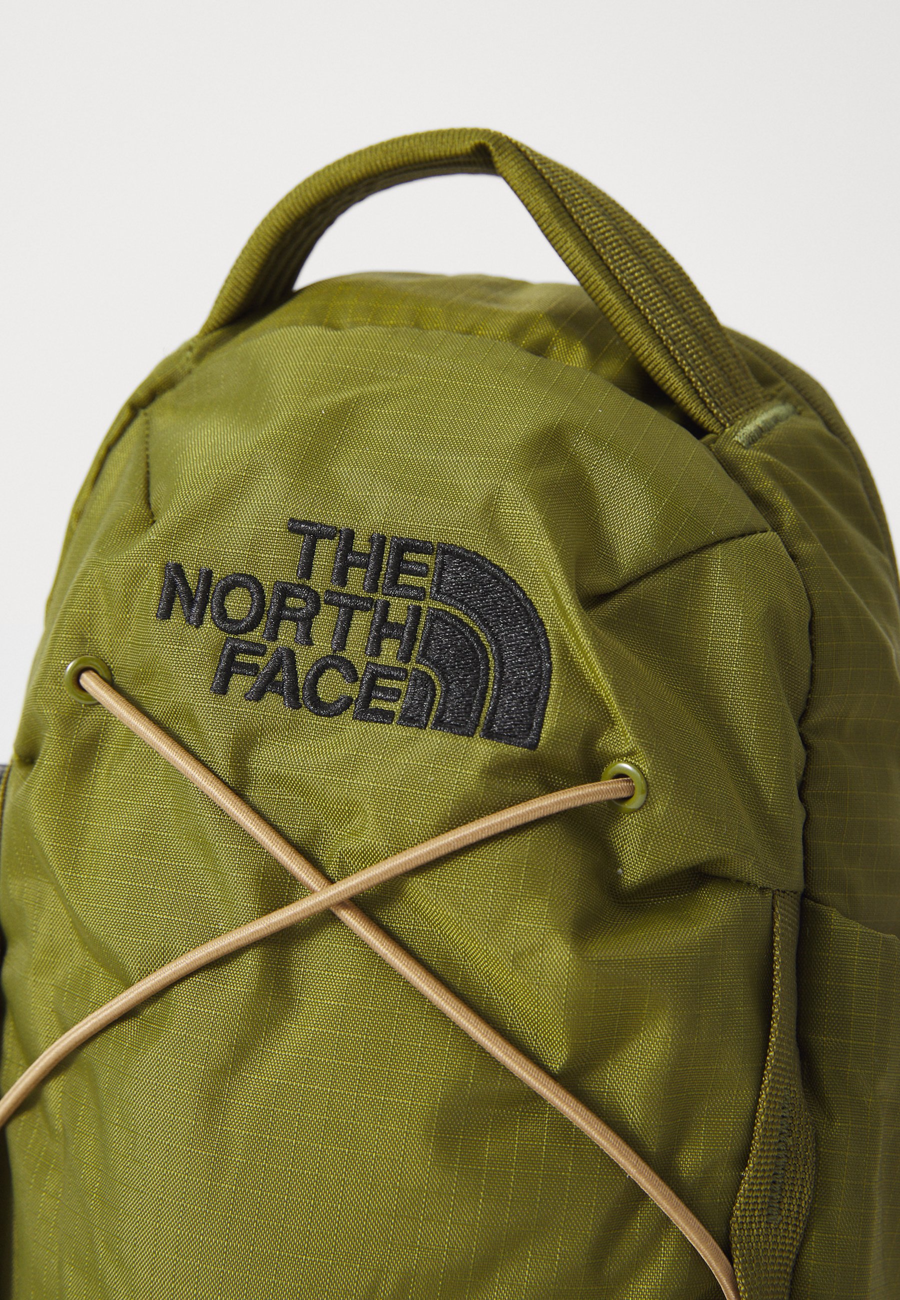 THE NORTH FACE スリング オリーブ Amazon.co.jp: (ザ・ノースフェイス) THE NORTH FACE BOREALIS