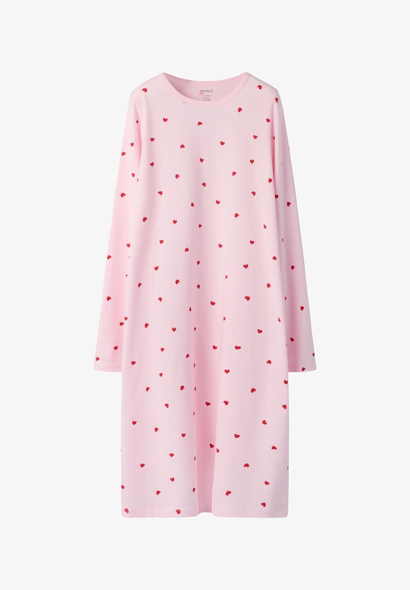 Robe rose à manches longues avec petits motifs rouges en forme de cœurs éparpillés, encolure ronde et coupe droite ample.