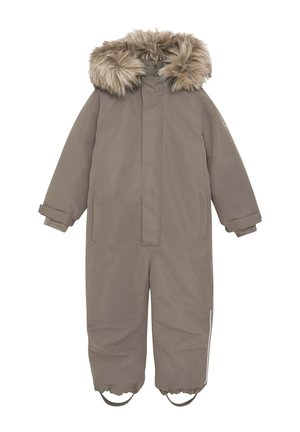 Combinaison de neige en une pièce, isolée, de couleur marron avec une capuche en fausse fourrure. Comprend des poignets élastiques, des poches latérales et des attaches pour les pieds afin d'assurer un ajustement sécurisé.