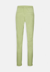 Vero Moda VMMAYA SOLID PANT - Calças - sage