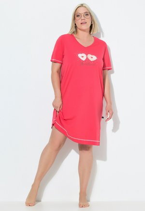 Ulla Popken GRAPHIC SHORT SLEEVE V-NECK - Noční košile - pink