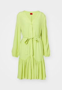 Unselected, bright green