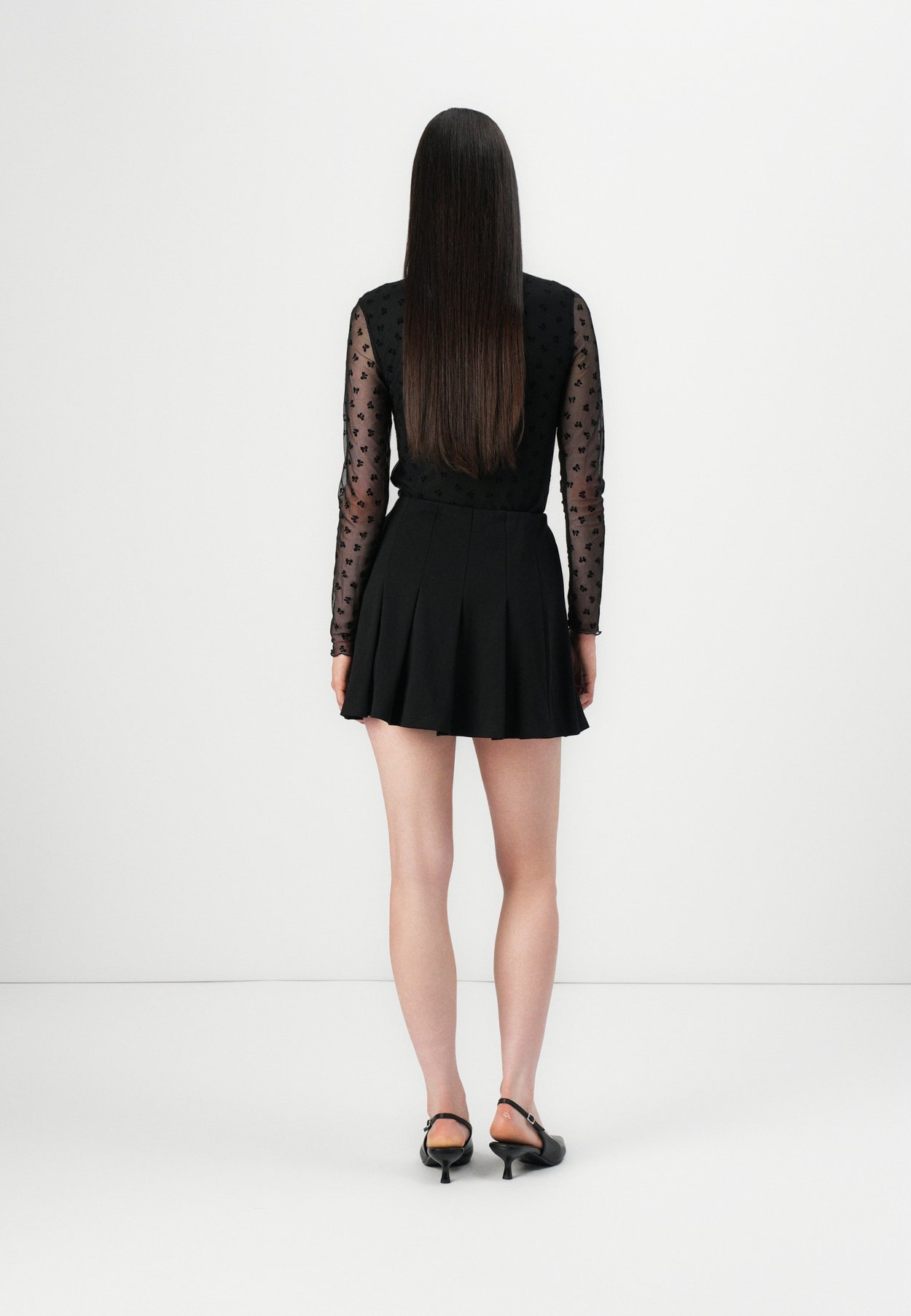 ONLFILLA PLEATED SKIRT