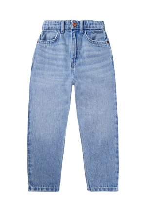 Lichtblauwe spijkerbroek met een hoge taille, rechte pijpen, voorzakken en een bruine knopendetail bij de taille.