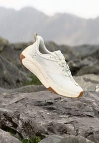 Επιλέχθηκε, alabaster