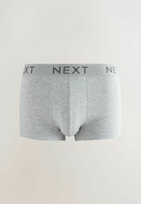 Boxeri din bumbac gri, cu o textură netedă, având un brâu elastic cu marcajul "NEXT" în negru. Design clasic.