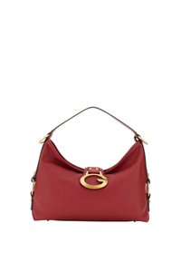 Borsa a mano in pelle rossa con forma curvata, dotata di una chiusura e dettagli in metallo dorato. Texture liscia e una singola tracolla.