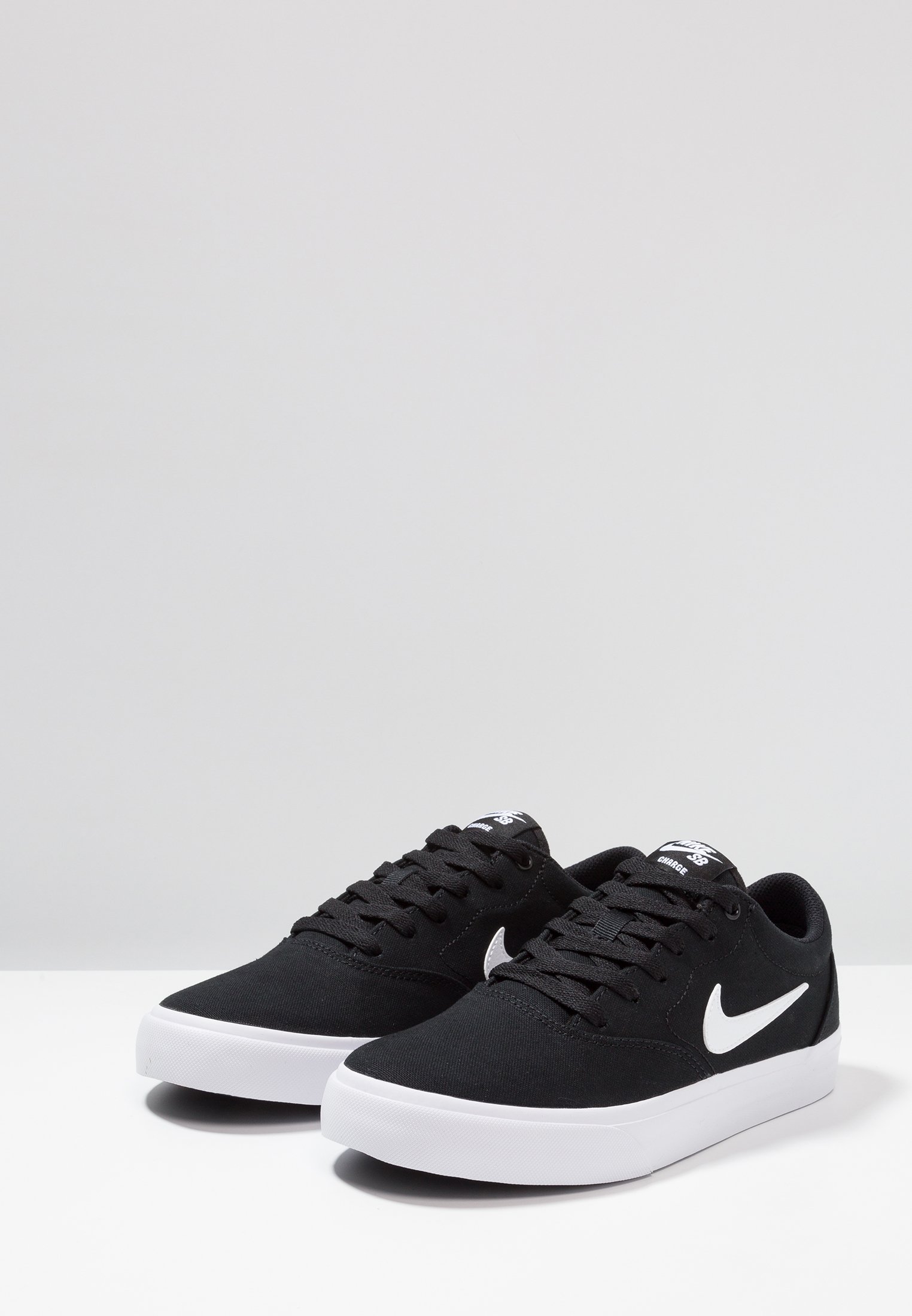 nike sb charge slr white