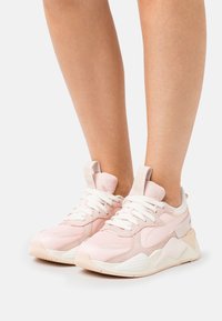 Puma RS-X WNS - Trainers - rose dust/powder puff/pristine