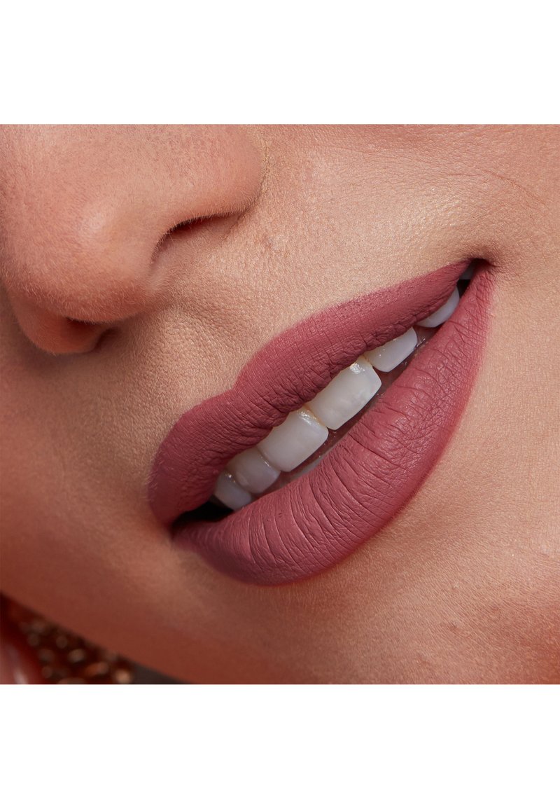 Rouge à Lèvres NYX Extra Creamy - Teinte Rose Fusion/EBRI, Effet Velours, 5 Ml