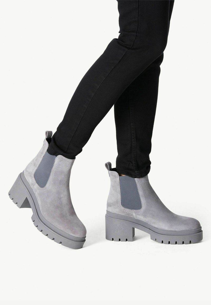 Tamaris Botines con plataforma - grey