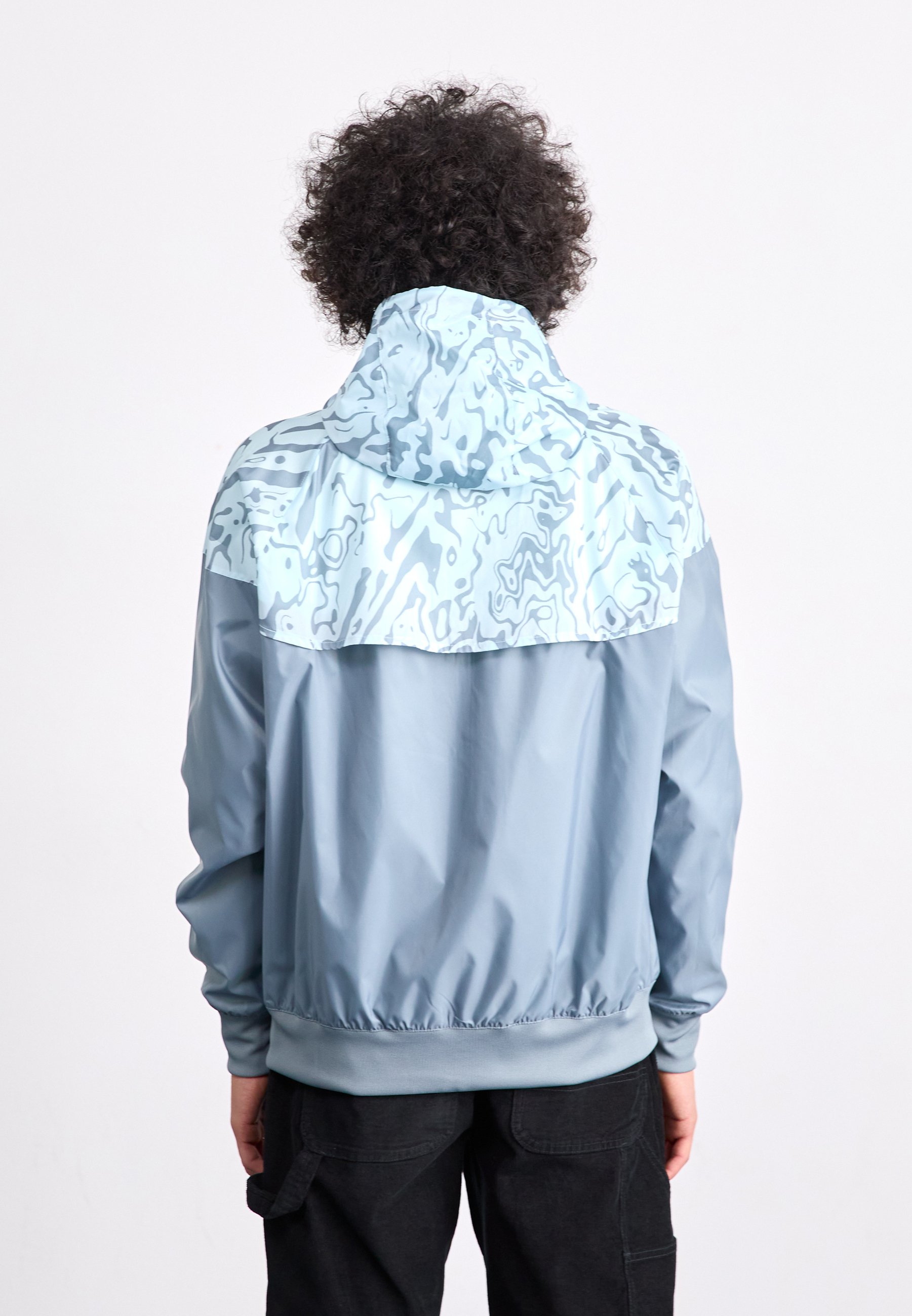 nike sportswear windrunner graphic jacket