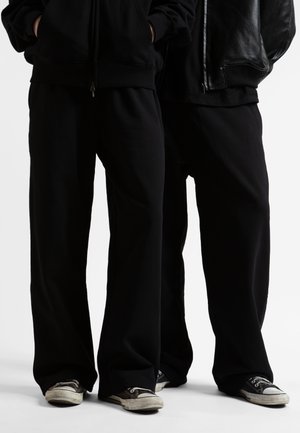 CHAD UNISEX - Tepláky - black