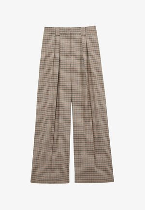 Hlače širokih hlačnic z rjavim in bež vzorcem psje zob, z visokim pasom in sprednjimi gubami, položene na belo ozadje.