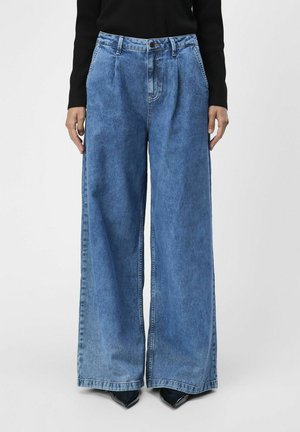 Object, BUNDFALTEN - Flared jeans - medium blue denim