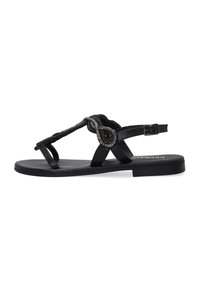 Sorte flade sandaler med en tæerem, der har en dekorativ metallisk detalje og en justerbar ankelrem. Blødt materiale og tekstureret overflade.