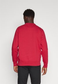 Tommy Hilfiger LOGO - Ikdienas džemperis - royal berry