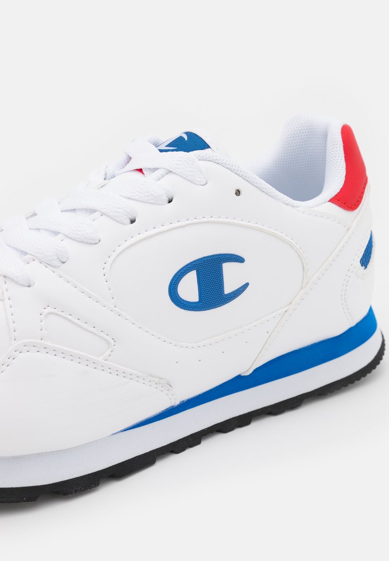 Herren Laufschuhe | Champion LOW CUT SHOE RR CHAMP Trainingsschuh white/royal blue/red/weiß - WX25176 Herren Laufschuhe | Champion LOW CUT SHOE RR CHAMP Trainingsschuh white/royal blue/red/weiß - WX25176