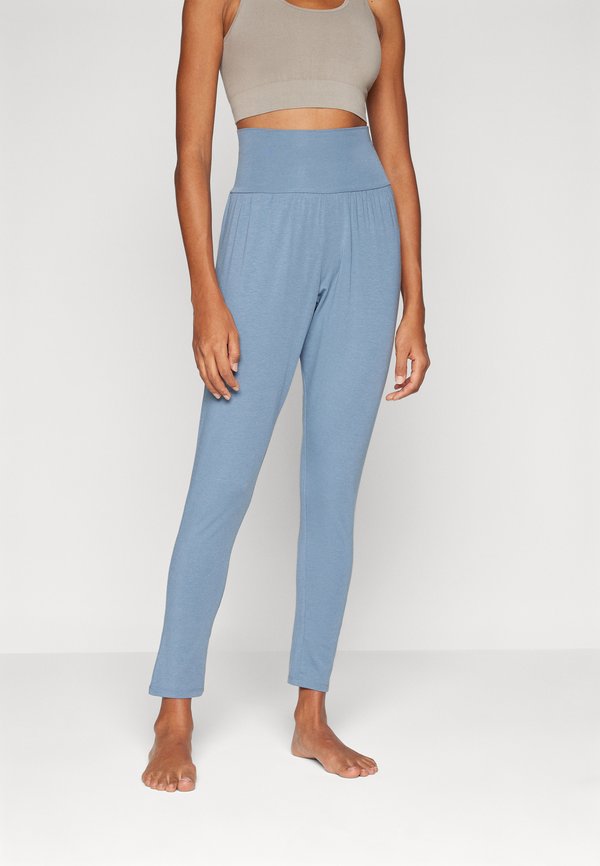 SWARA - Tracksuit bottoms - orage