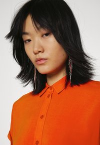 Samsøe Samsøe MAJAN SHIRT - Blusa com botões - spicy orange