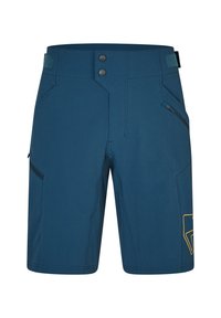 Kék shorts, sima textúrájú anyagból készült. Két gombbal, több zsebbel és egy narancssárga logóval a szélen.