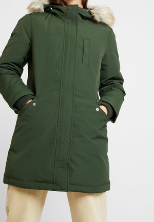Kabát z prachového peří - dark green