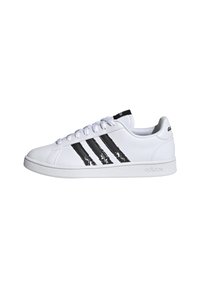 adidas Performance LIFESTYLE -  GRAND COURT BASE BEYOND - Zapatillas de entrenamiento - weiss