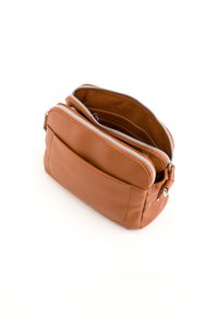 Carpisa DOROTEA - Skuldertasker - brown