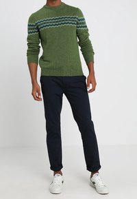 United Colors of Benetton Stickad tröja - olive