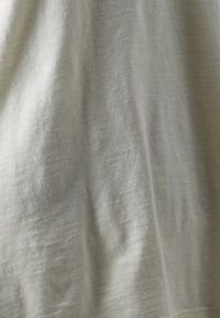DRYKORN AVIVI - Basic póló - brown