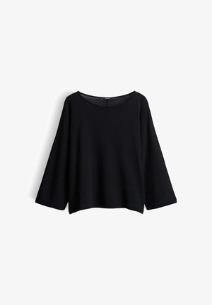 Pull en tricot noir à manches longues avec des manches larges et un col rond, présenté sur fond blanc.
