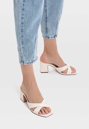 Stradivarius Chaussures de mariée - beige