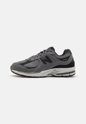 Baskets basses - grey