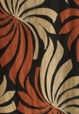 Lillelise mustriga kangas, kus on julged lained ruskets, kreemis ja mustas. Tekstuurse, kootud koosluse rõhutab taimeinspiraadiga kujundust.