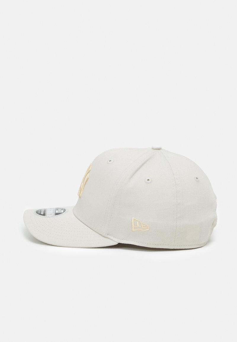 Herren Mützen | New Era LEAGUE ESSENTIAL FIFTY STRETCH SNAP Cap stone/stein - EV66172 Herren Mützen | New Era LEAGUE ESSENTIAL FIFTY STRETCH SNAP Cap stone/stein - EV66172