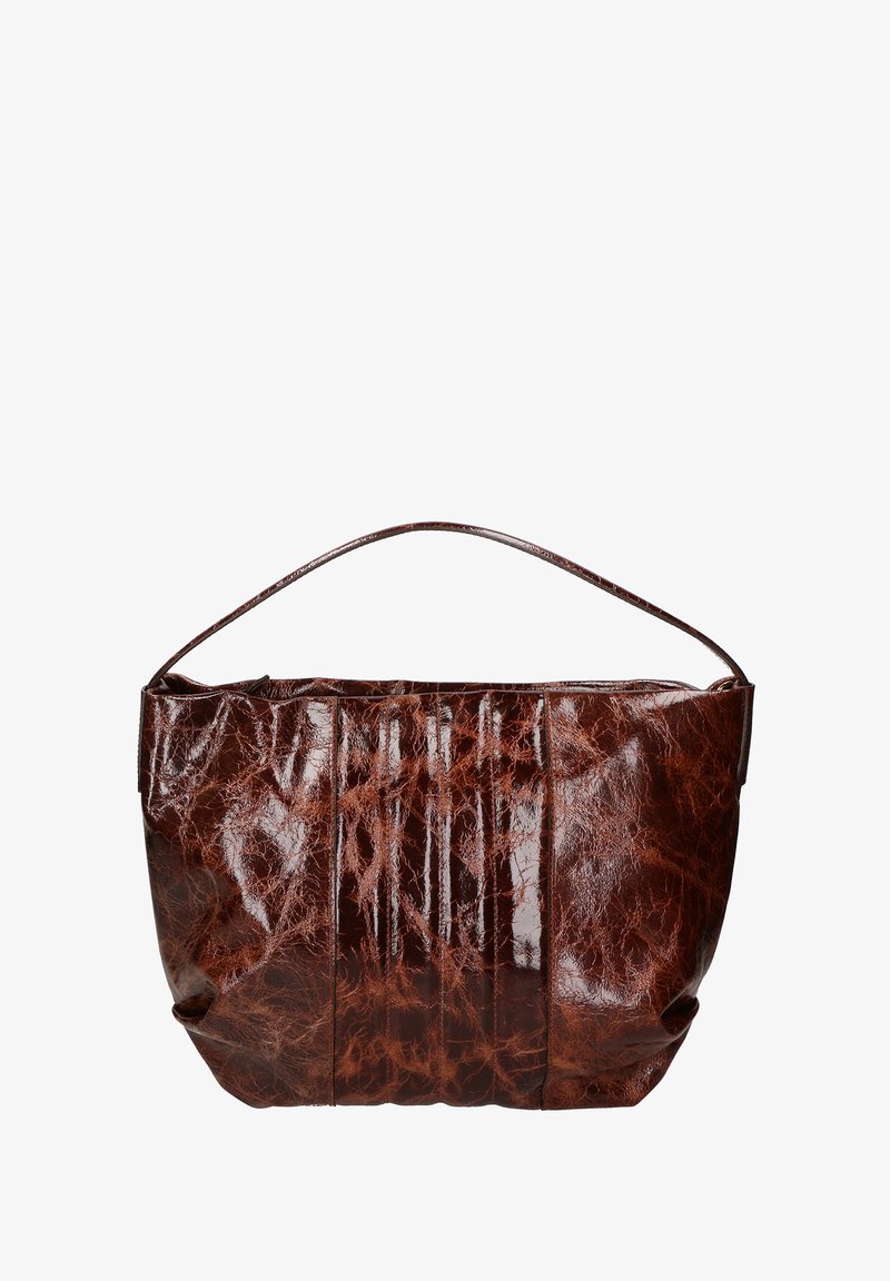 Borsa a mano in pelle lucida marrone, con un design plissettato, forma arrotondata e un manico singolo. Texture liscia con finitura lucida.