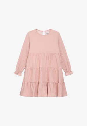 Rosa gestuftes Kleid mit langen Ärmeln, rundem Ausschnitt, strukturiertem Stoff und Rüschenmanschetten. Verfügt über einen Knopfverschluss am Rücken und ein fließendes Design.