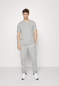 Champion CREWNECK - Základné tričko - grey melange