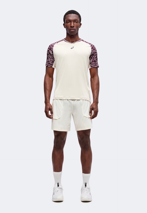 ASICS PADEL COURT - Sports T-shirt - soft oat — foto 2