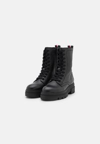 Tommy Hilfiger Botki na platformie
