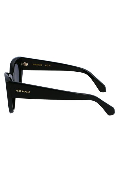 Fekete napszemüveg fényes kivitelben, vastag, téglalap alakú kerettel és keskenyedő szárakkal. Az oldalsó részen arany "Ferragamo" felirat található.