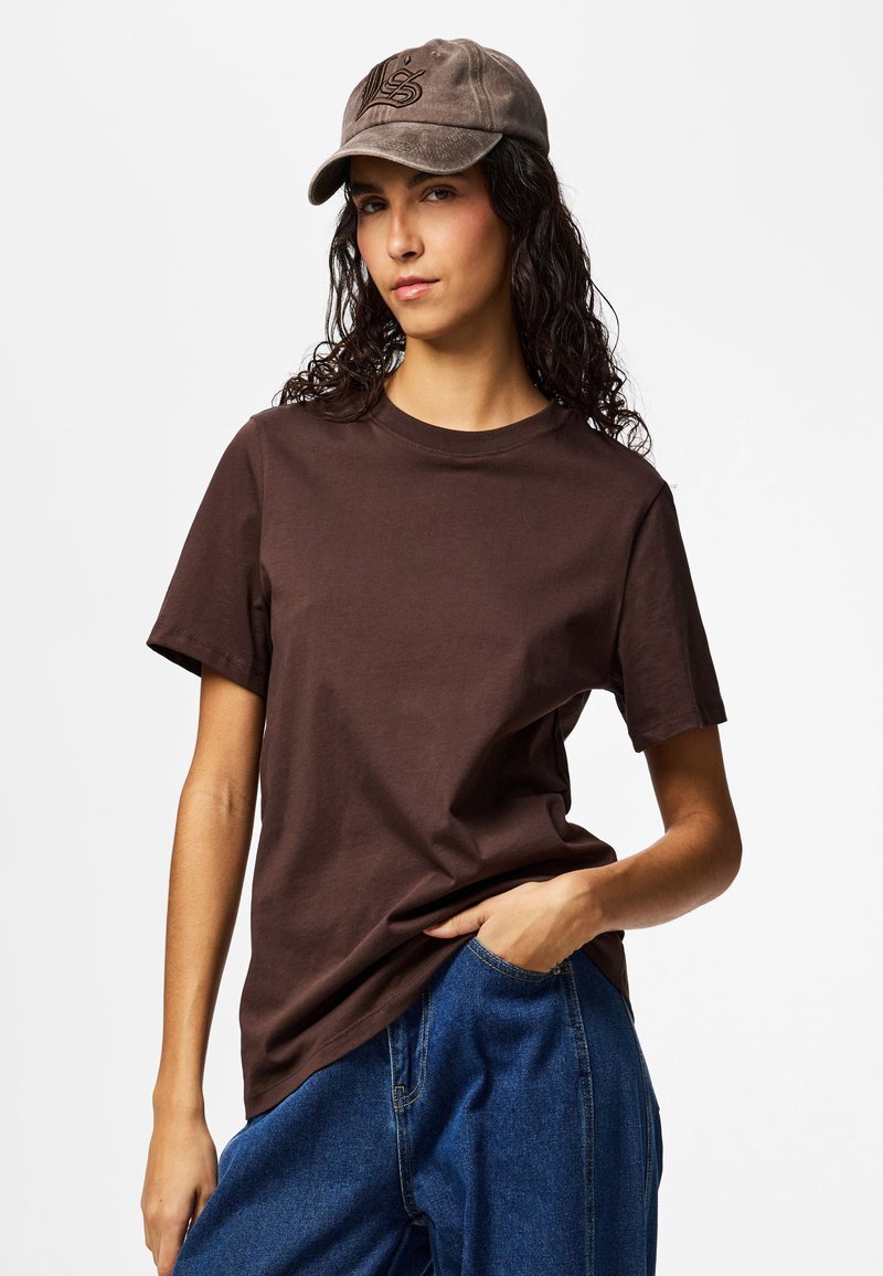 Pieces PCRIA SOLID TEE  - T-Shirt basic - hot fudge