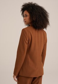 WE Fashion Blazer - brown